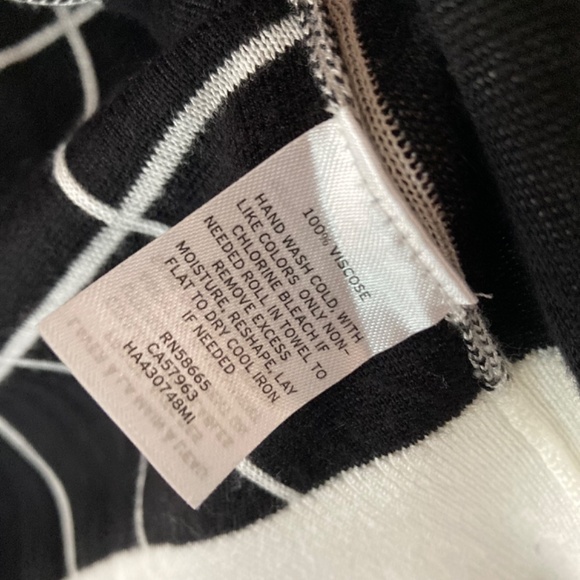 Halogen Ivory Black Striped Cardigan Sweater Classic Preppy Sz XS - Picture 3 of 10